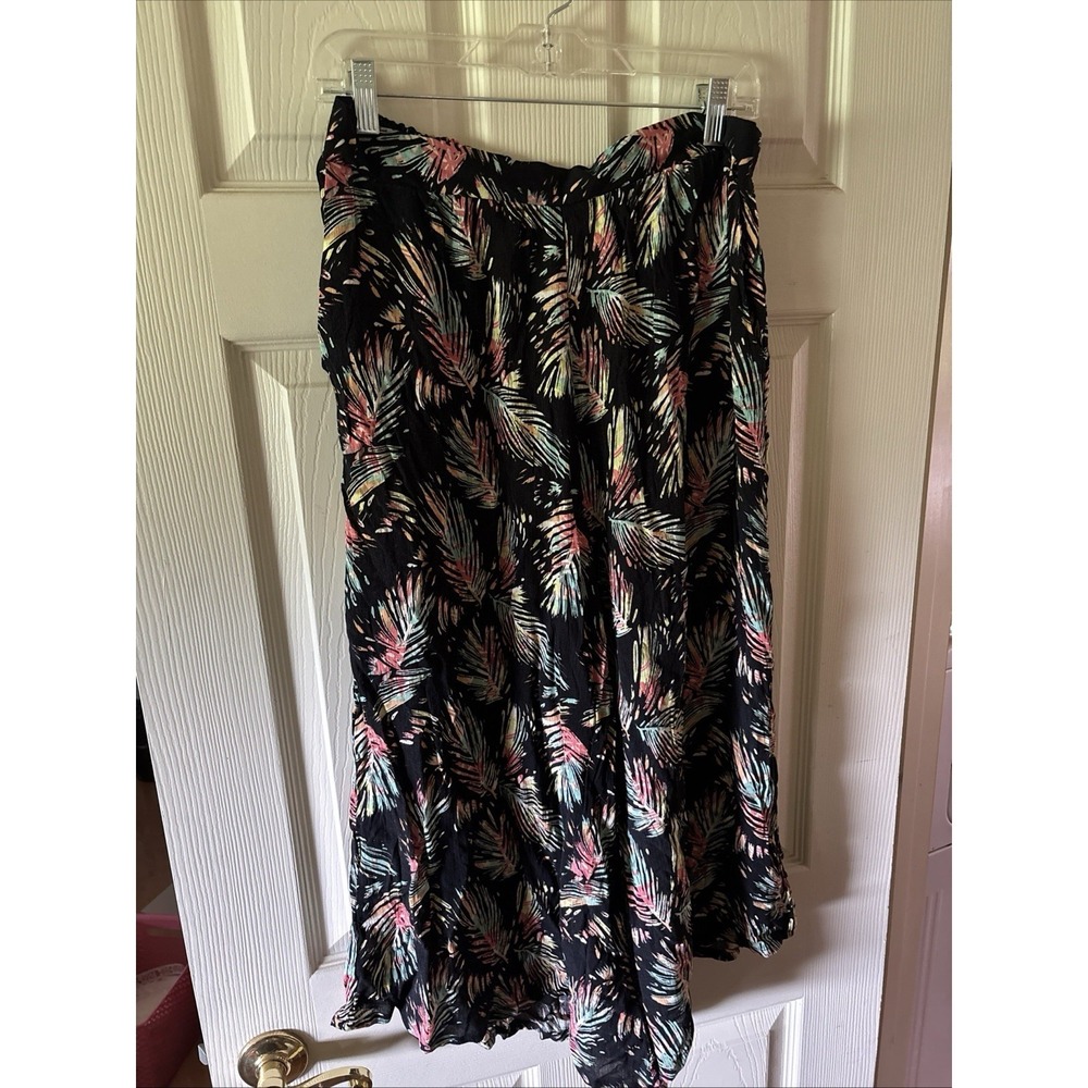 Mudd Wide Leg Capri Pants XL black resort palm paradise crinkle beach crop boho
